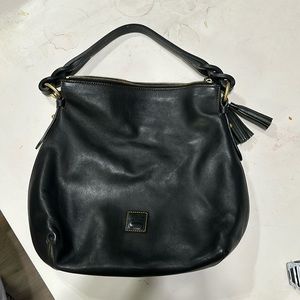 Dooney & Bourke, large shoulder bag, black